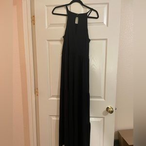Old navy black tiered maxi dress